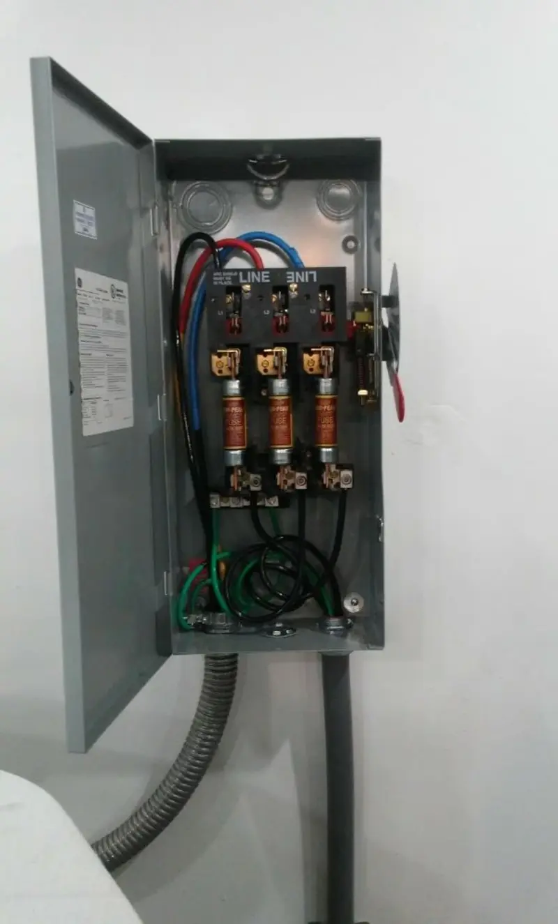 Three-phase disconnect switch installed for Electrical Wiring & Rewiring in Ravenna